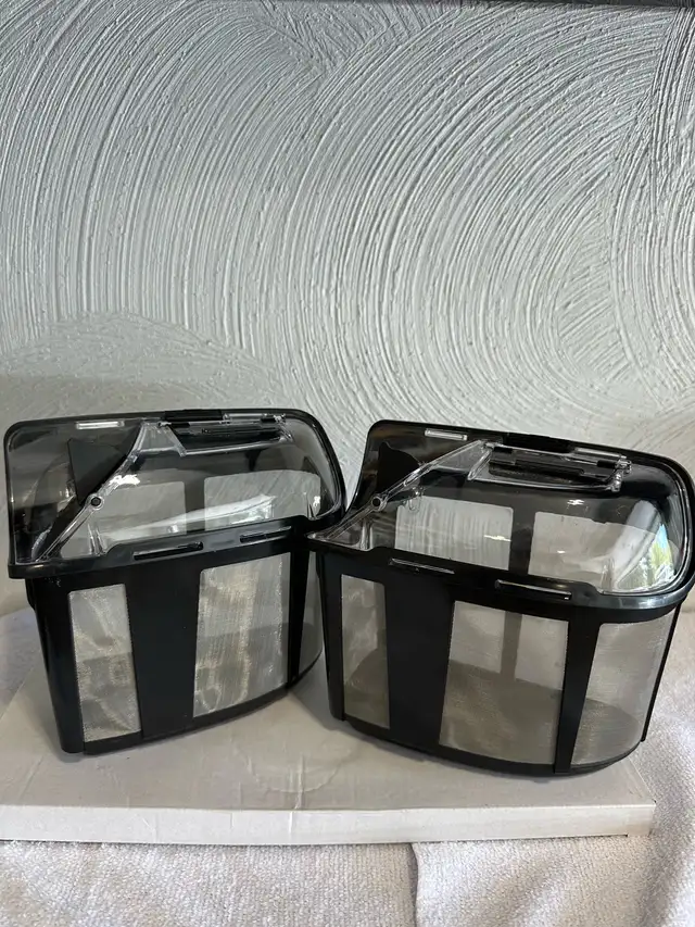 Mosquito Traps - 2 x Patriot Plus Machines with Extras! 62863738153218124