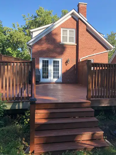 Spacious 3+1 Bedroom Home  w/ 2 Full Bathrooms in Ctr Kitchener
