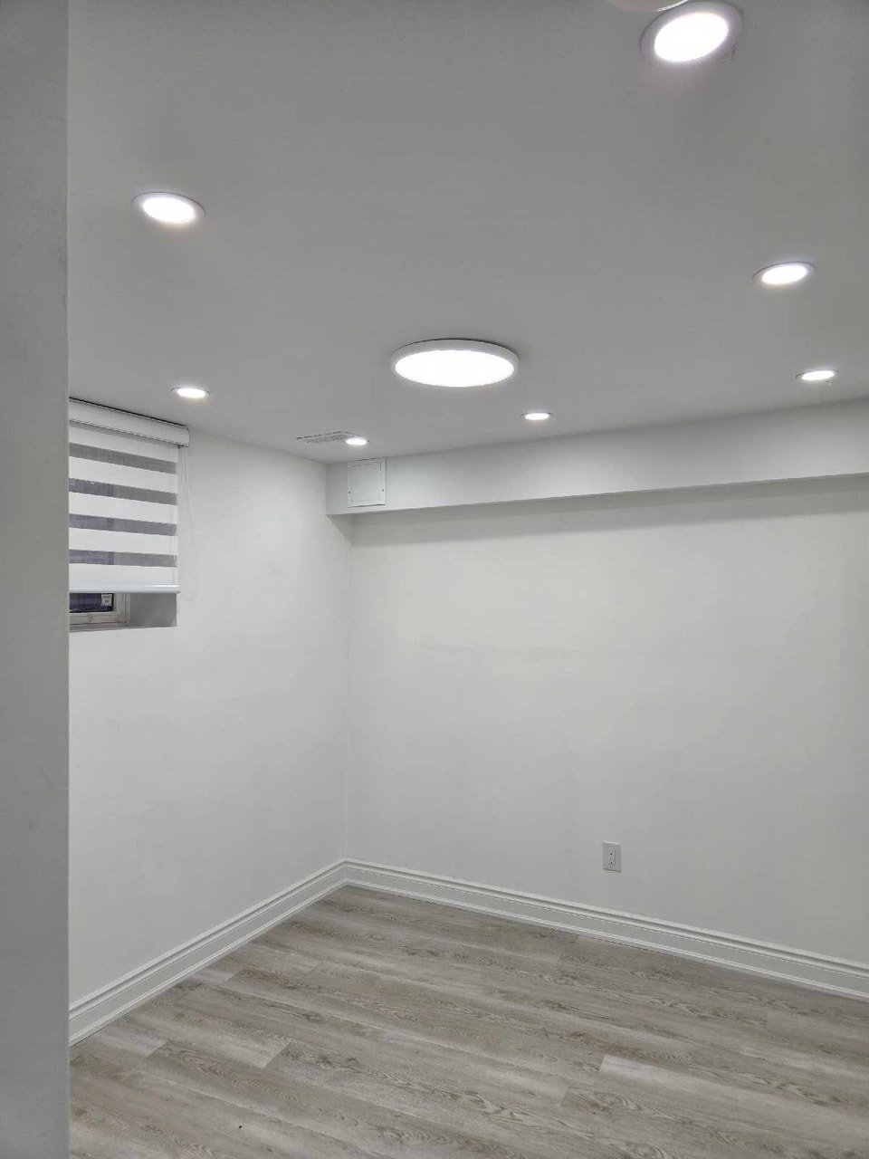 Bright 2-Bedroom Legal Basement 3