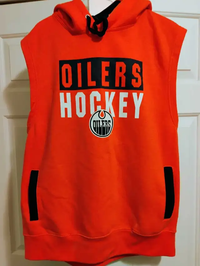 Edmonton Oilers hoodie  in Men's in Oshawa / Durham Region - Image 3