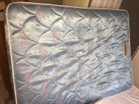 I deliver! Vintage 1987 Double mattress.