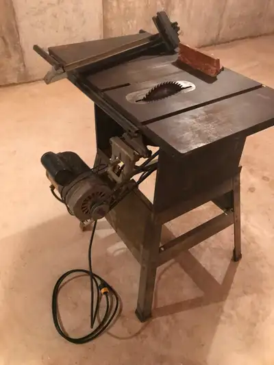 Special Price ROCKWELL BEAVER 10 Inch Table Saw with 1 HP Motor, View more