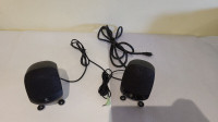 Logitech 2.0 Computer Stereo Speakers AS IS READ
