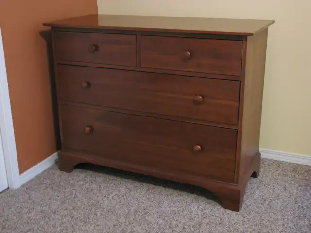 Ethan Allen Bedroom Set  --  King in Beds & Mattresses in Kamloops - Image 4