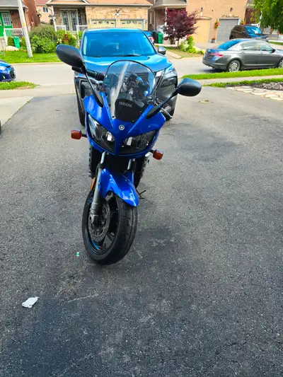 Up for sale my 2001 Yamaha FZ1 in good condition. Also looking for trade with an adventure or cruise...