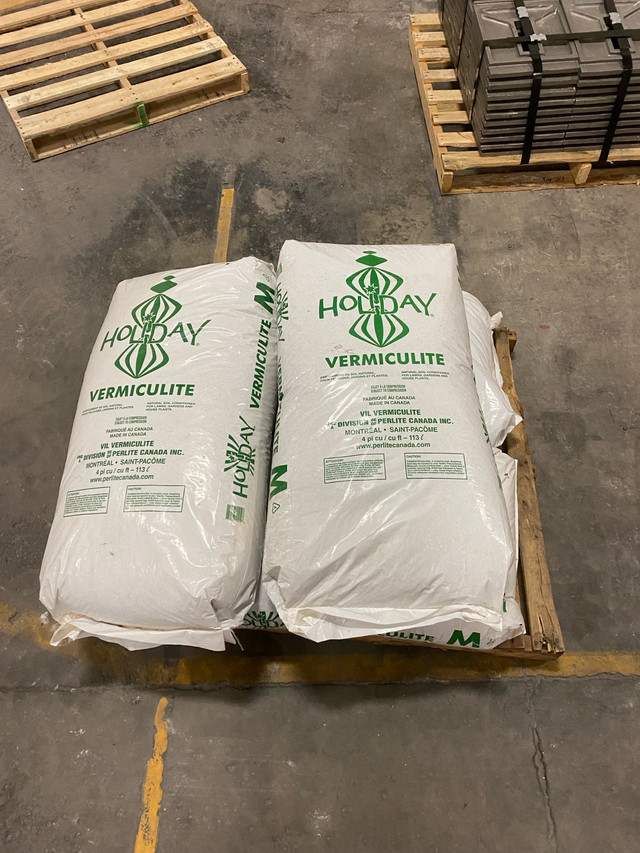 Vermiculite  in Plants, Fertilizer & Soil in Barrie