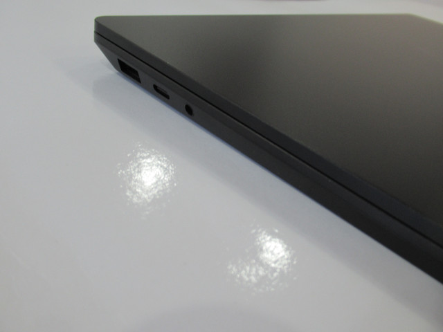 Microsoft Surface Laptop 5 13.5" i5-1235U 8GB/256GB Windows 11 in Laptops in Mississauga / Peel Region - Image 3