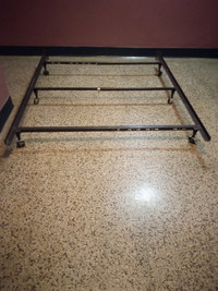 ADJUSTABLE TWIN DOUBLE QUEEN METAL BED FRAME WITH WHEELS