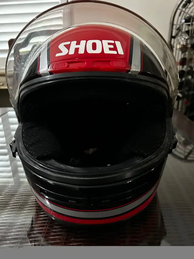 Snowmobile ladies snow mobile helmet  in Women's - Tops & Outerwear in Mississauga / Peel Region - Image 4