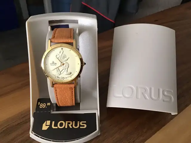 Mickey Lorus Watch  in Jewellery & Watches in Markham / York Region - Image 2