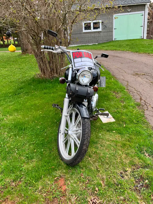 2007 Kawasaki Vulcan 900 Custom in Street, Cruisers & Choppers in Charlottetown - Image 3