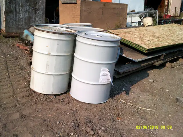 45 gallon drums in Other in Calgary - Image 3