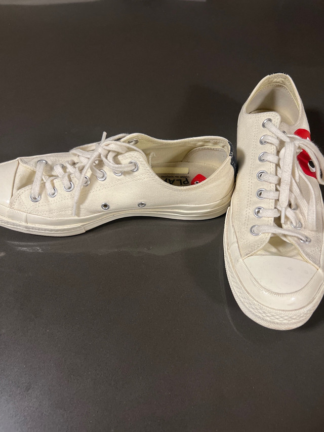 CDG Converse (Comme de Garçon) Size 9.5 in Men's Shoes in Hamilton - Image 3