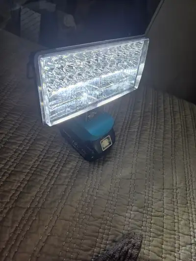 Makita LED Work Light 9000LM and Charger, View more