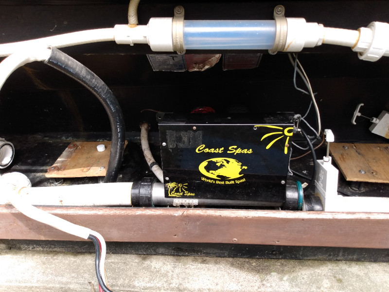 Gecko Spa Pack and 4.5 hp Waterway jet pumps Hot Tubs & Pools