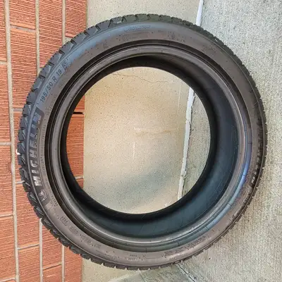 Michelin X-Ice snow tires P195/50 R19 88H set of 4, not on rims