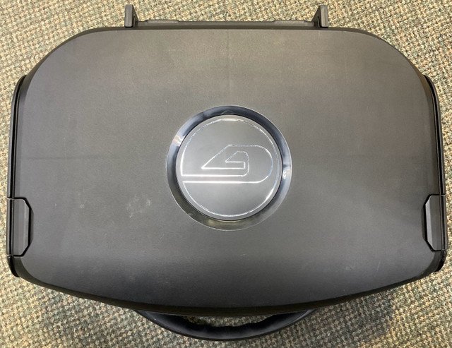 GAEMS Vanguard Gaming Suitcase in Other in North Bay - Image 4