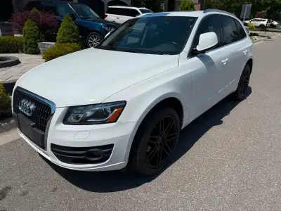 2012 audi q5, 2.0 quattro, white on black interior, no rust, very clean, 2 set of rims and tires, pr...