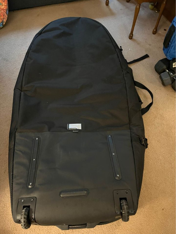 Dakine 5'8" Wing Travel Wagon Bag in Water Sports in Markham / York Region - Image 2