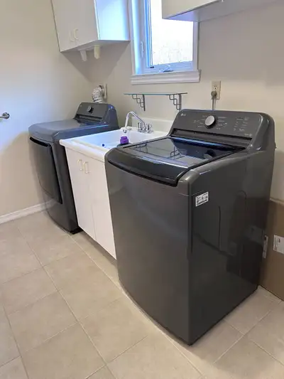 LG Top Load Washer and dryer like new $1570, View more