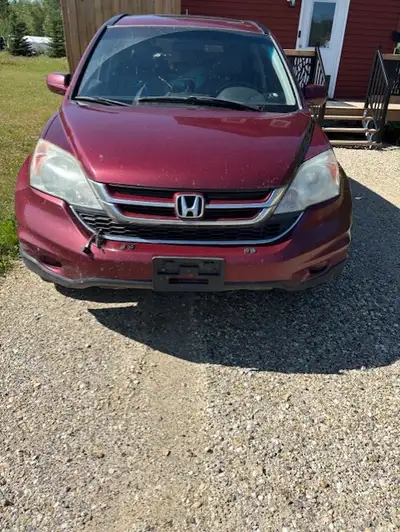 2010 Honda CRV EXL Edition - 355,800 km $4500.00 FYI * Purchased a car report from VINAUDITCANADA. I...