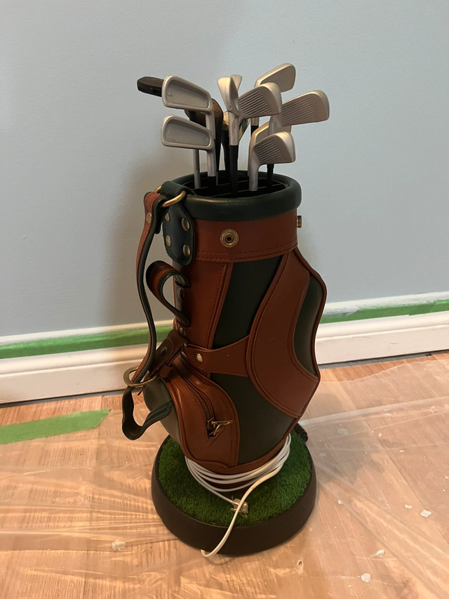 Golf Phone vintage golf bag  in Home Phones & Answering Machines in Barrie - Image 2