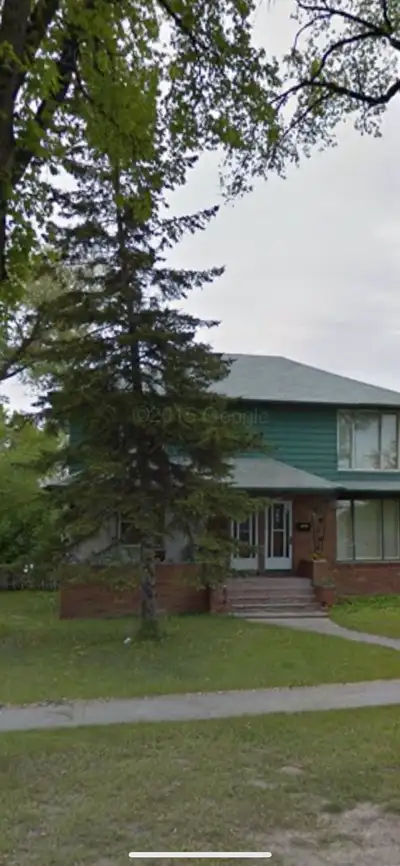 2 BEDROOM HOUSE FOR RENT