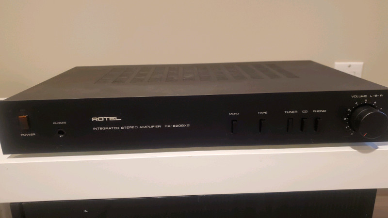 ROTEL Integrated Stereo amplifier RA-820BX2, used for sale  