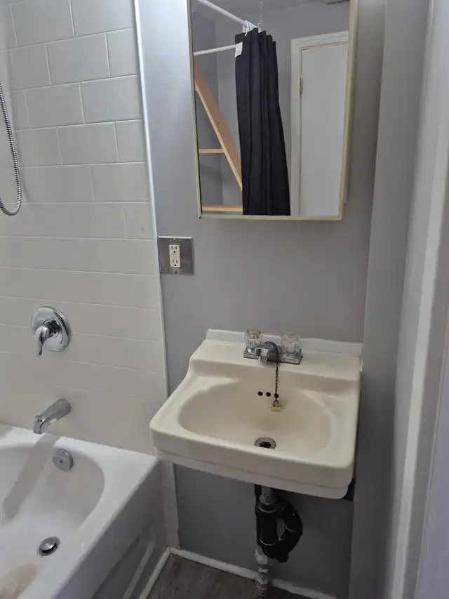 1 Bedroom apartment for rent in Bridgewater in Long Term Rentals in Bridgewater - Image 3