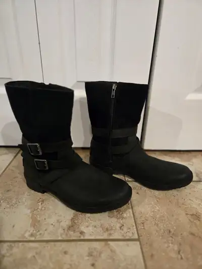 Size 9 women black UGG boots, View more
