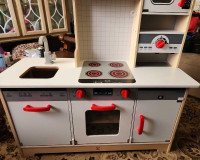 Hape All-in-One Play Kitchen