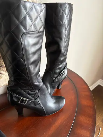 Alexander Sax Boots Size 10, View more
