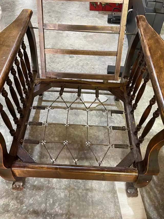Antique solid wood Morris recliner armchair - must sell Reduced in Chairs & Recliners in Kingston - Image 9