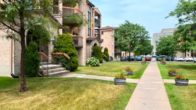 2 Beds 1 Bath Apartment - CA$1,650