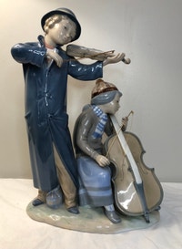 Vintage NAO by Lladro Porcelain Figurine “Street Musicians” Red Deer Alberta Preview
