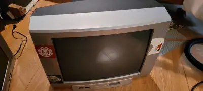 Toshiba 20A46C Retro Gaming Cathode Ray TV , View more