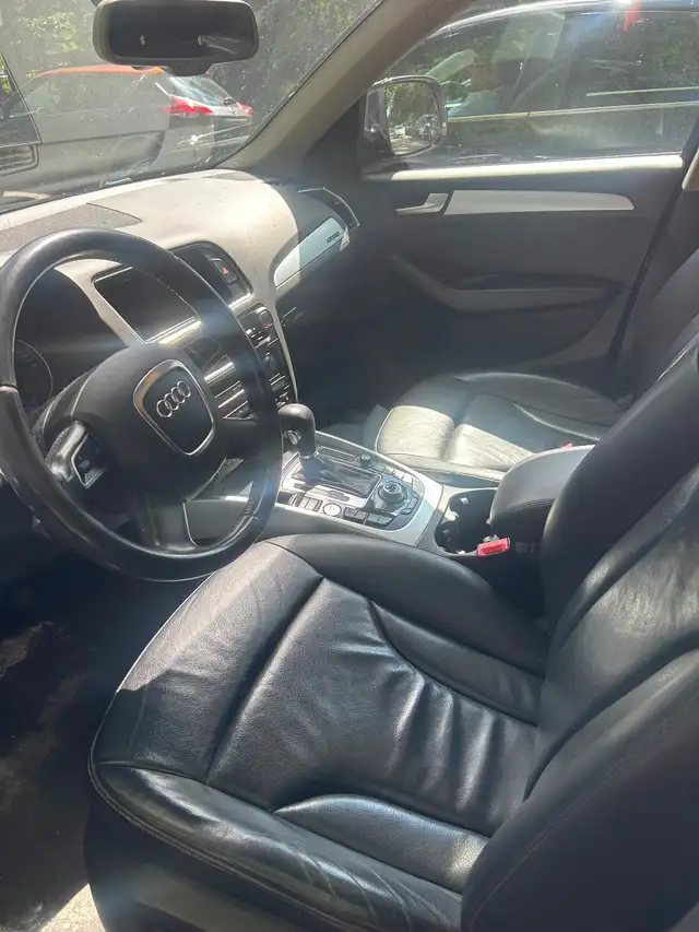 Audi Q5 2011513988050215905282