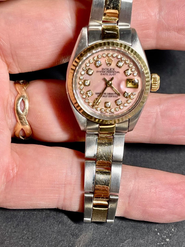 ROLEX DATEJUST Pink MOP Diamond 18k Yellow Gold SS Ladies in Jewellery & Watches in Markham / York Region - Image 3