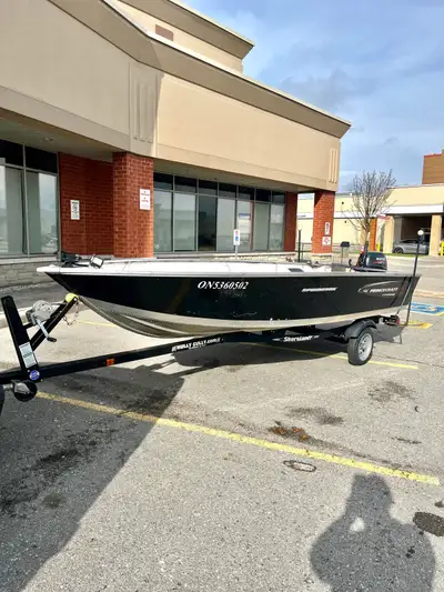 Private sale. Princecraft fishing boat is a reliable and sturdy vessel perfect for your next angling...