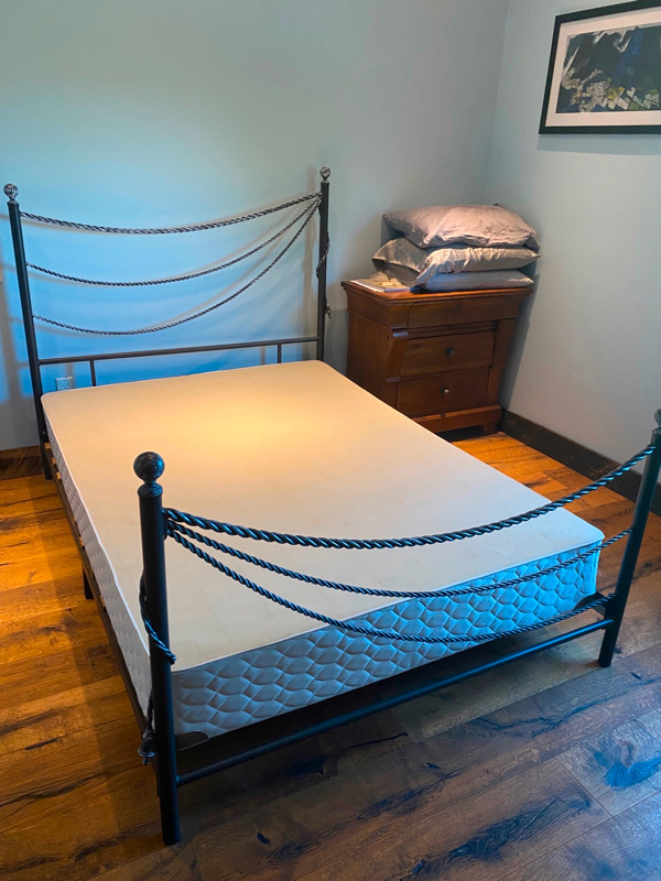 Handmade Wrought Iron Bed Frame + Box spring - Double bed in Beds & Mattresses in Oakville / Halton Region - Image 2