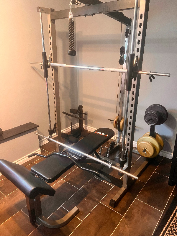Universal Home Gym in Exercise Equipment in Hamilton - Image 2