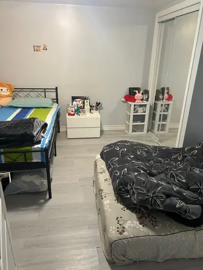 Room available At pagehurst court, Mississauga Females preference Very close to all amenities Bus se...