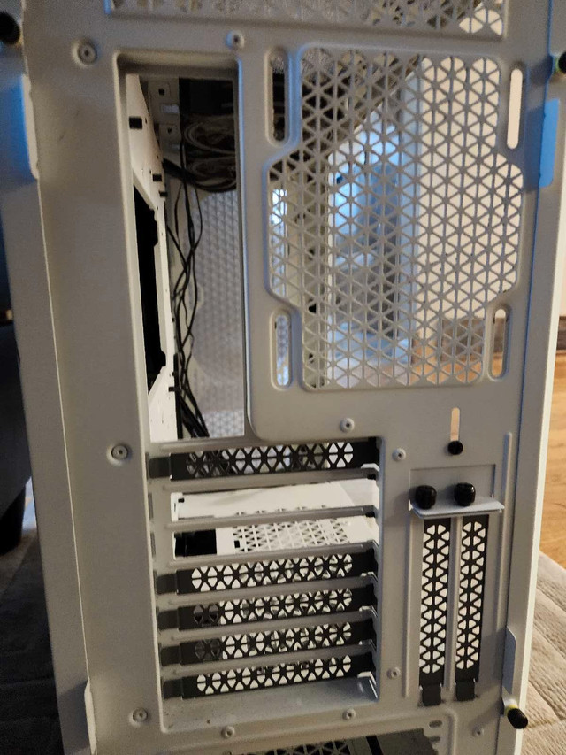 Desktop PC Case in Desktop Computers in Ottawa - Image 2