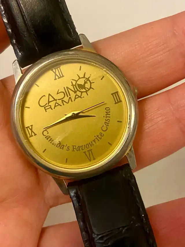 2 vintage watches for 1 price in Jewellery & Watches in City of Toronto - Image 5