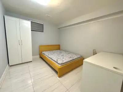 Basement room for rent in leslieville