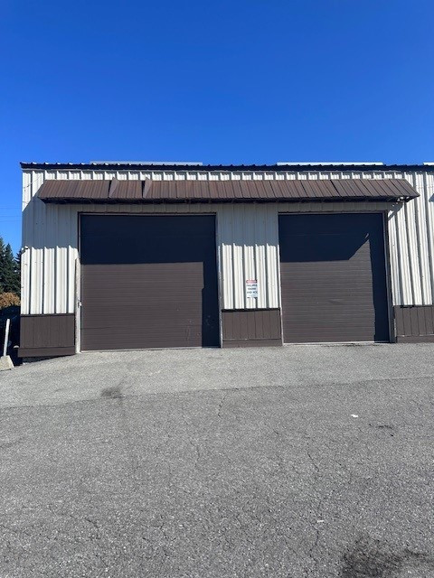 RARE -40x50 Workshop available NO AUTOMOTIVE PLEASE in Commercial & Office Space for Rent in Ottawa - Image 3