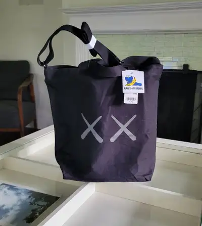 New Uniqlo Kaws + Andy Warhol Tote Bag From Japan, View more