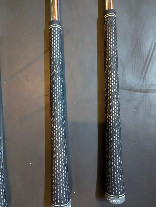 LH Taylormade P7MC Irons 4-PW Stiff in Golf in London - Image 7