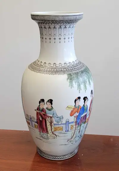 Chinese porcelain vase, View more