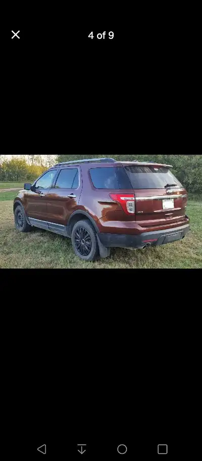 2015 Ford Explorer XLT. 7 passenger...Fully loaded with power everything included heated front lette...